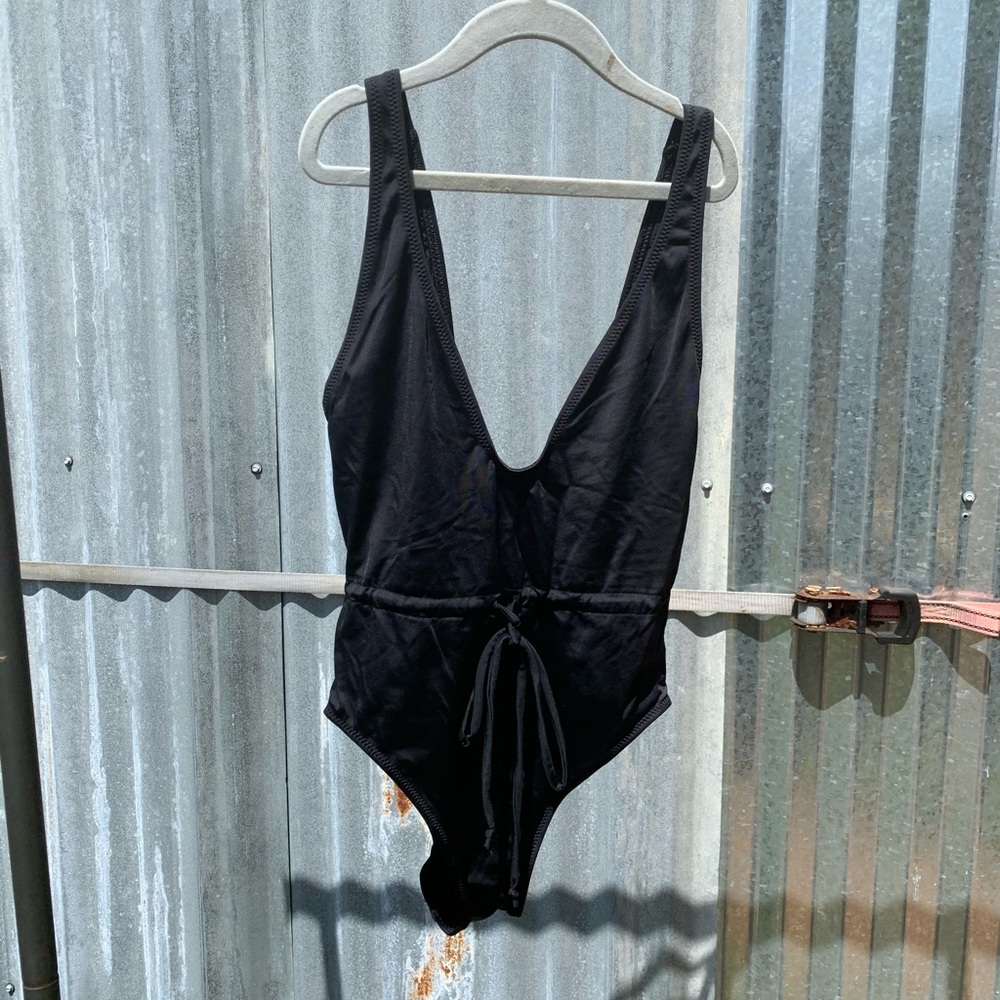 Solid & Striped XS - Picture 2 of 7
